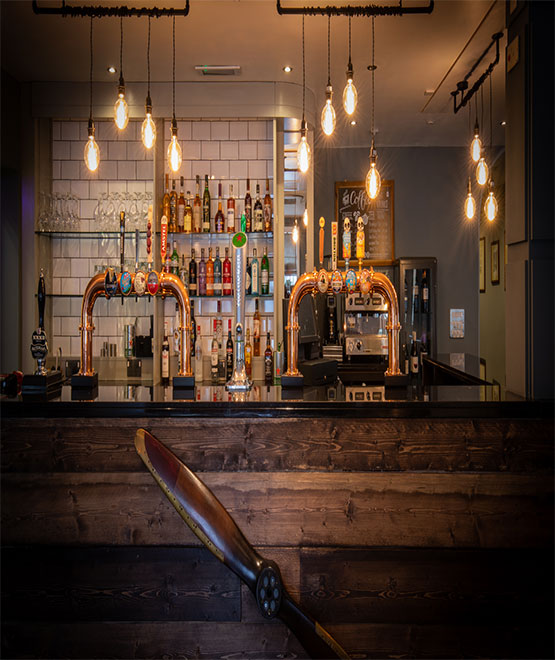 Inn-at-Woodhall-Bar